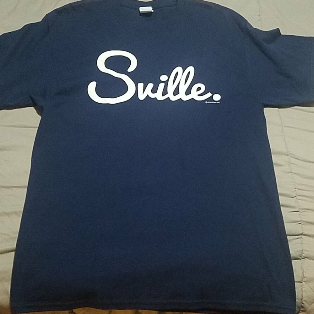 MEN'S LARGE NAVY blue tshirt